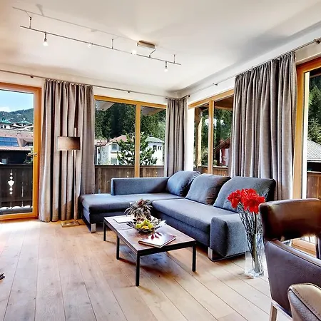 Mountain Estate גרלוס